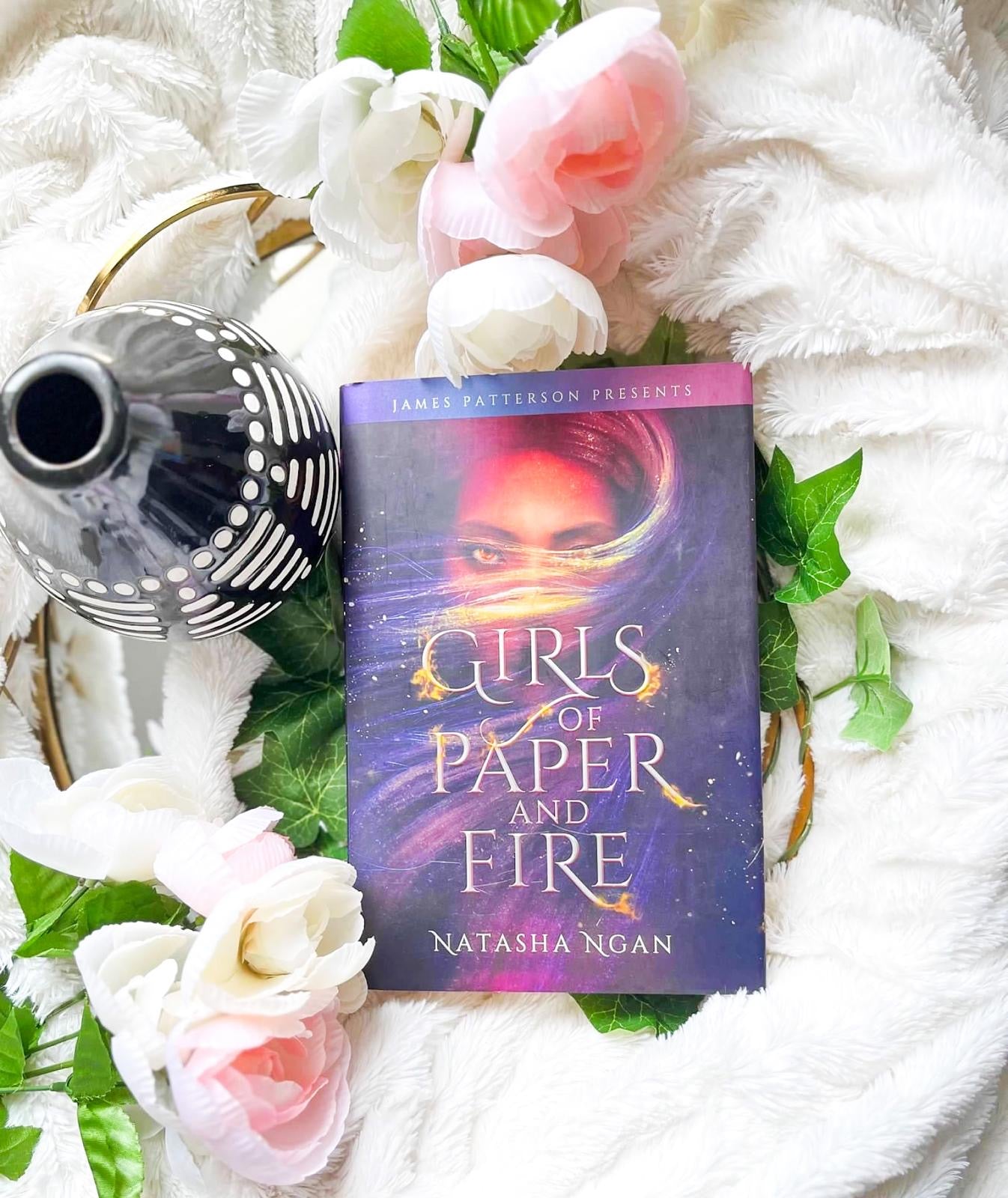 Girls of Paper and Fire (Girls of Paper and Fire Series #1)